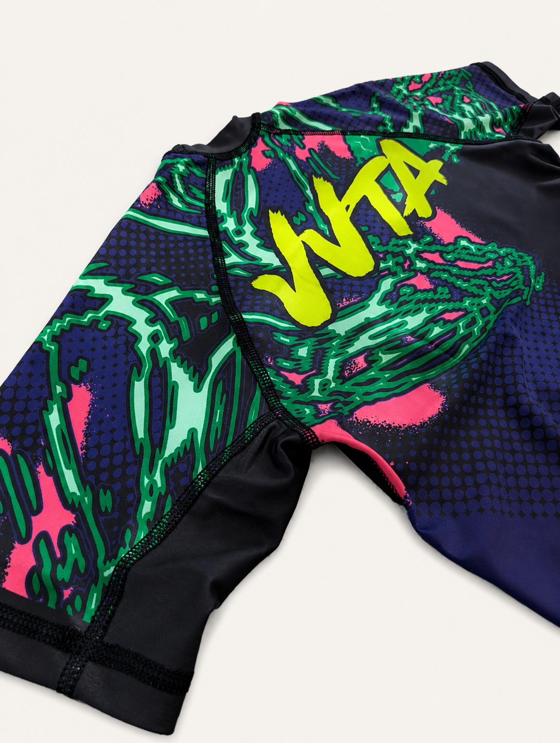 VVTA KIDS Hype Rashguard